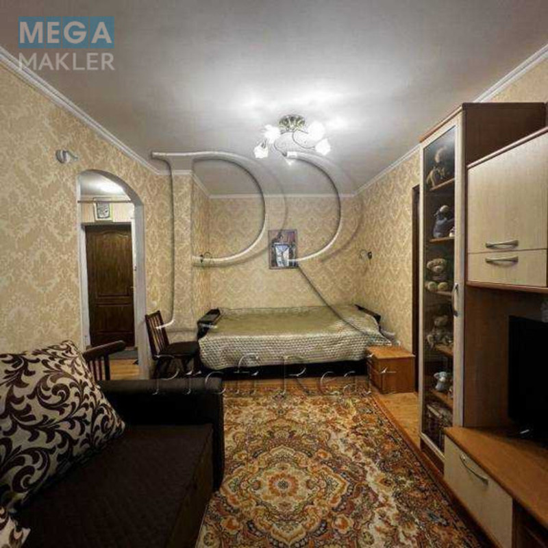 Продаж 2 кімнатної квартири (44/27/7), 3 пов. 5 пов. будинку, <a class="location-link" href="/kiev/" title="Недвижимость Київ">Київ</a>, <a class="location-link" href="/kiev/shevchenkovskij/" title="Недвижимость Шевченківський район">Шевченківський р-н</a>, Грекова Академіка вулиця, 18 (изображение 2)