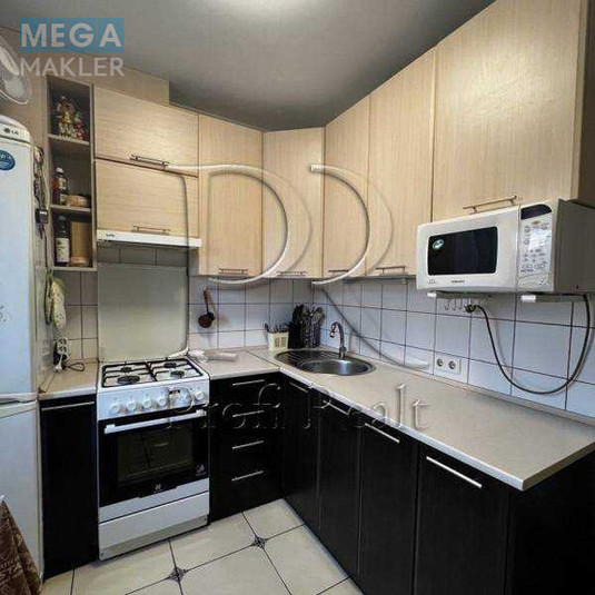 Продаж 2 кімнатної квартири (44/27/7), 3 пов. 5 пов. будинку, <a class="location-link" href="/kiev/" title="Недвижимость Київ">Київ</a>, <a class="location-link" href="/kiev/shevchenkovskij/" title="Недвижимость Шевченківський район">Шевченківський р-н</a>, Грекова Академіка вулиця, 18 (изображение 5)