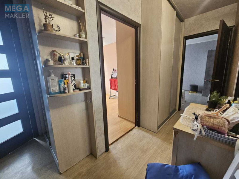 Продаж 3 кімнатної квартири (64/47/8), 9 пов. 9 пов. будинку, <a class="location-link" href="/kiev/" title="Недвижимость Київ">Київ</a>, <a class="location-link" href="/kiev/solomenskij/" title="Недвижимость Солом'янський район">Солом'янський р-н</a>, Відрадний просп., 59 (изображение 8)