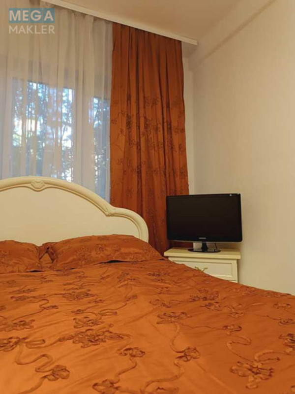 Оренда 2 кімнатної квартири, <a class="location-link" href="/kiev/" title="Недвижимость Київ">Київ</a>, <a class="location-link" href="/kiev/podolskij/" title="Недвижимость Подільський район">Подільський р-н</a>, Світлицького вул., 25 (изображение 3)