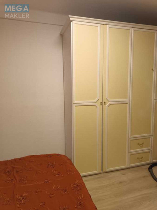 Оренда 2 кімнатної квартири, <a class="location-link" href="/kiev/" title="Недвижимость Київ">Київ</a>, <a class="location-link" href="/kiev/podolskij/" title="Недвижимость Подільський район">Подільський р-н</a>, Світлицького вул., 25 (изображение 4)