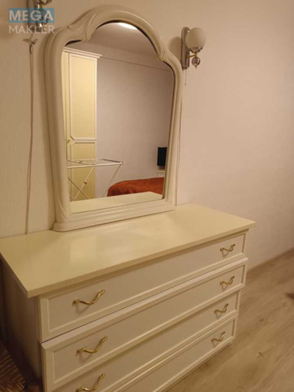 Оренда 2 кімнатної квартири, <a class="location-link" href="/kiev/" title="Недвижимость Київ">Київ</a>, <a class="location-link" href="/kiev/podolskij/" title="Недвижимость Подільський район">Подільський р-н</a>, Світлицького вул., 25 (изображение 10)