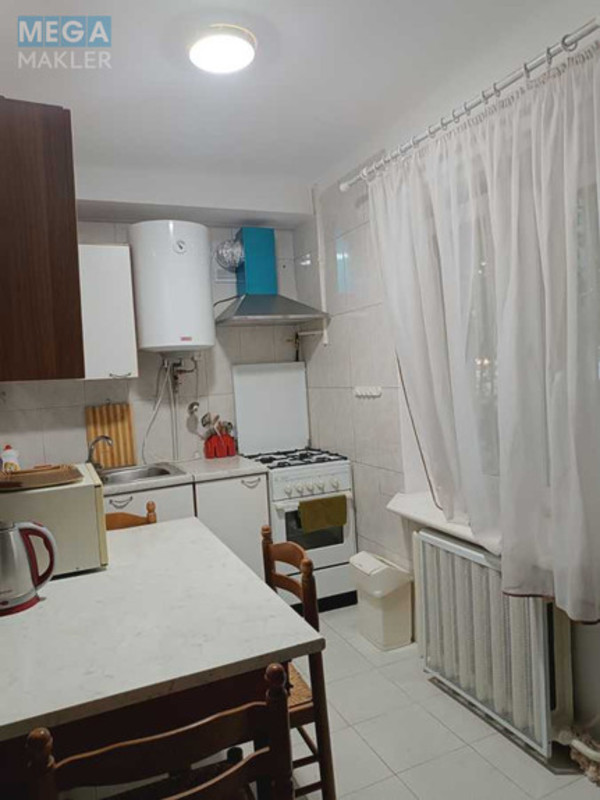 Оренда 2 кімнатної квартири, <a class="location-link" href="/kiev/" title="Недвижимость Київ">Київ</a>, <a class="location-link" href="/kiev/podolskij/" title="Недвижимость Подільський район">Подільський р-н</a>, Світлицького вул., 25 (изображение 13)