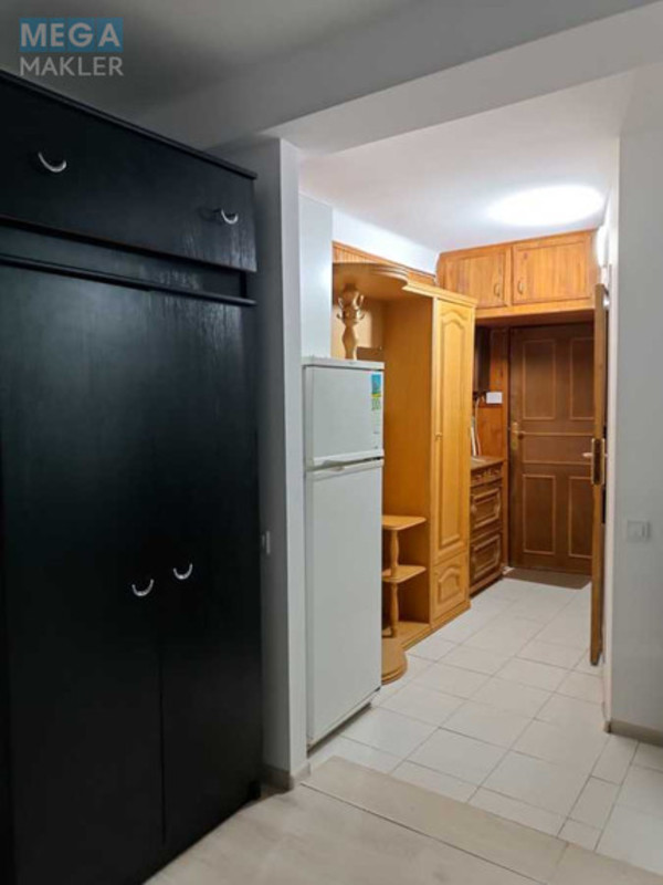 Оренда 2 кімнатної квартири, <a class="location-link" href="/kiev/" title="Недвижимость Київ">Київ</a>, <a class="location-link" href="/kiev/podolskij/" title="Недвижимость Подільський район">Подільський р-н</a>, Світлицького вул., 25 (изображение 17)