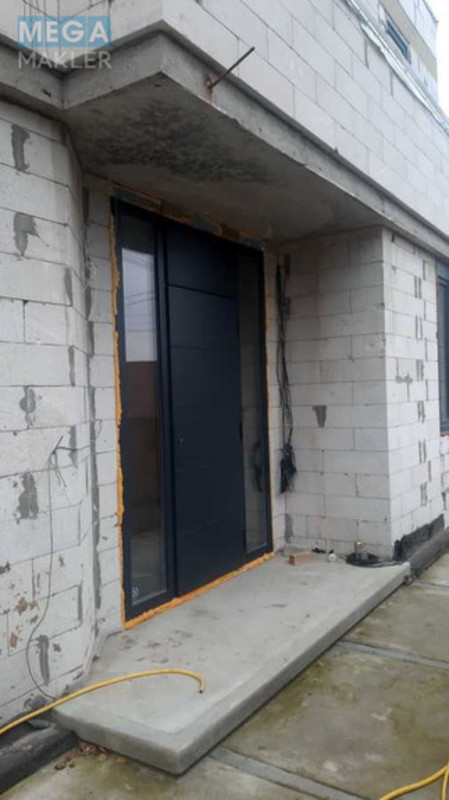 Продаж дома, 2 поверху, 217 кв.м, 5 кімнат, ділянка 9 соток, <a class="location-link" href="/kiev/" title="Недвижимость Київ">Київ</a>, <a class="location-link" href="/kiev/solomenskij/" title="Недвижимость Солом'янський район">Солом'янський р-н</a>, Гаврилюка ул. (изображение 10)