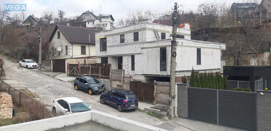 Продаж дома, 2&nbsp;поверху, 217&nbsp;кв.м, 5&nbsp;кімнат, ділянка 9&nbsp;соток, <a class="location-link" href="/kiev/" title="Недвижимость Київ">Київ</a>, <a class="location-link" href="/kiev/solomenskij/" title="Недвижимость Солом'янський район">Солом'янський р-н</a>, Гаврилюка ул. (изображение 13)
