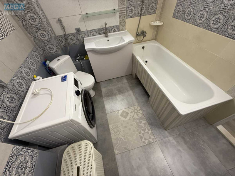 Оренда 2 кімнатної квартири, <a class="location-link" href="/kiev/" title="Недвижимость Київ">Київ</a>, <a class="location-link" href="/kiev/shevchenkovskij/" title="Недвижимость Шевченківський район">Шевченківський р-н</a>, Руданского Степана ул., 4-6 (изображение 7)