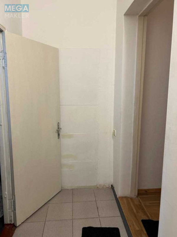 Оренда дома, <a class="location-link" href="/kiev/" title="Недвижимость Київ">Київ</a>, <a class="location-link" href="/kiev/shevchenkovskij/" title="Недвижимость Шевченківський район">Шевченківський р-н</a>, Квітучий пров., 12 (изображение 17)