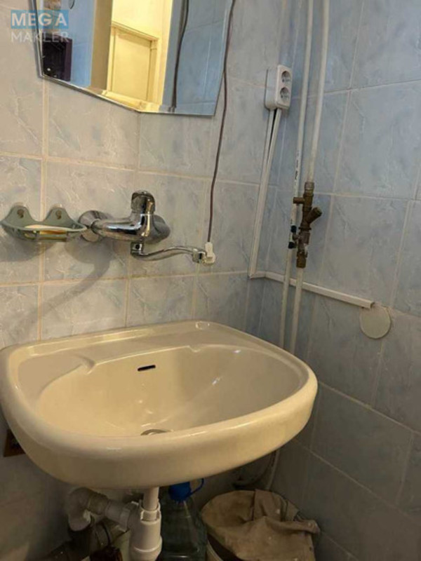Оренда дома, <a class="location-link" href="/kiev/" title="Недвижимость Київ">Київ</a>, <a class="location-link" href="/kiev/shevchenkovskij/" title="Недвижимость Шевченківський район">Шевченківський р-н</a>, Квітучий пров., 12 (изображение 18)