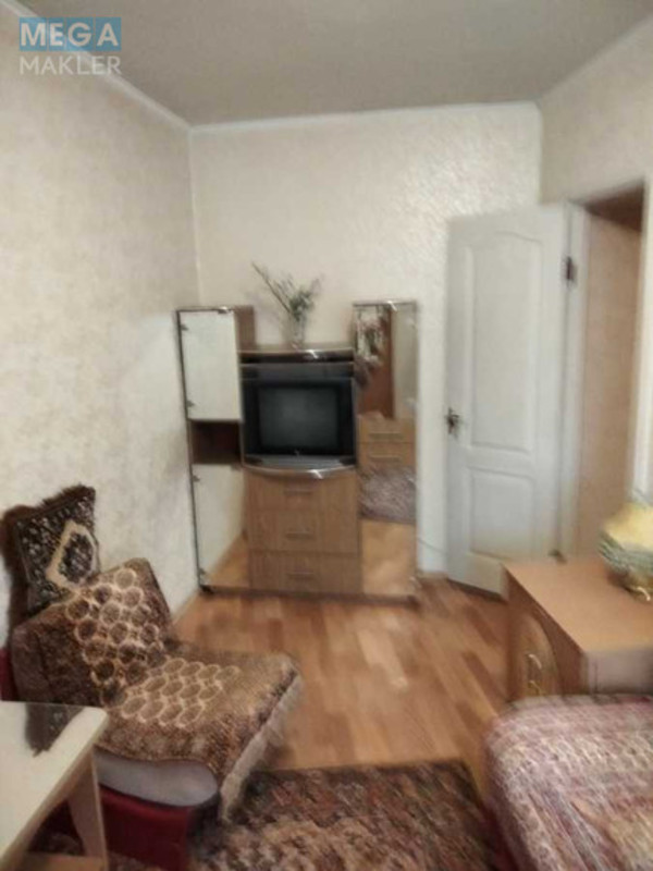 Оренда кімнати (підселення), <a class="location-link" href="/kiev/" title="Недвижимость Київ">Київ</a>, <a class="location-link" href="/kiev/svyatoshinskij/" title="Недвижимость Святошинський район">Святошинський р-н</a>, Жолудева ул., 3 (изображение 5)