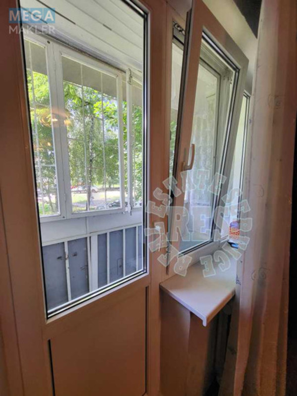 Продаж 3 кімнатної квартири (67,5/43/8), 1 пов. 16 пов. будинку, <a class="location-link" href="/kiev/" title="Недвижимость Київ">Київ</a>, <a class="location-link" href="/kiev/solomenskij/" title="Недвижимость Солом'янський район">Солом'янський р-н</a>, Стадіонна вул., 14 (изображение 14)