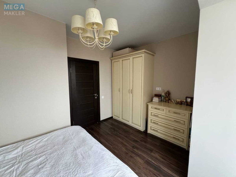 Продаж 4 кімнатної квартири (101,8/48/30), 9 пов. 11 пов. будинку, <a class="location-link" href="/sofievskaya-borshagovka/" title="Недвижимость Софіївська Борщагівка">Софіївська Борщагівка</a>, Богдана Хмельницького, 11б (изображение 17)