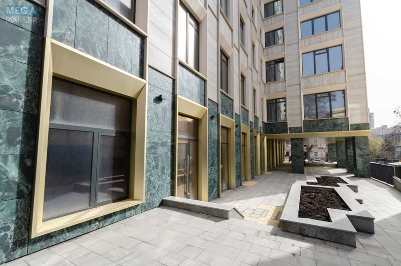 Продаж комерційної нерухомості, 125 кв.м, под офис, <a class="location-link" href="/kiev/" title="Недвижимость Київ">Київ</a>, <a class="location-link" href="/kiev/goloseevskij/" title="Недвижимость Голосіївський район">Голосіївський р-н</a>, Володимирська вул., 86а (изображение 2)