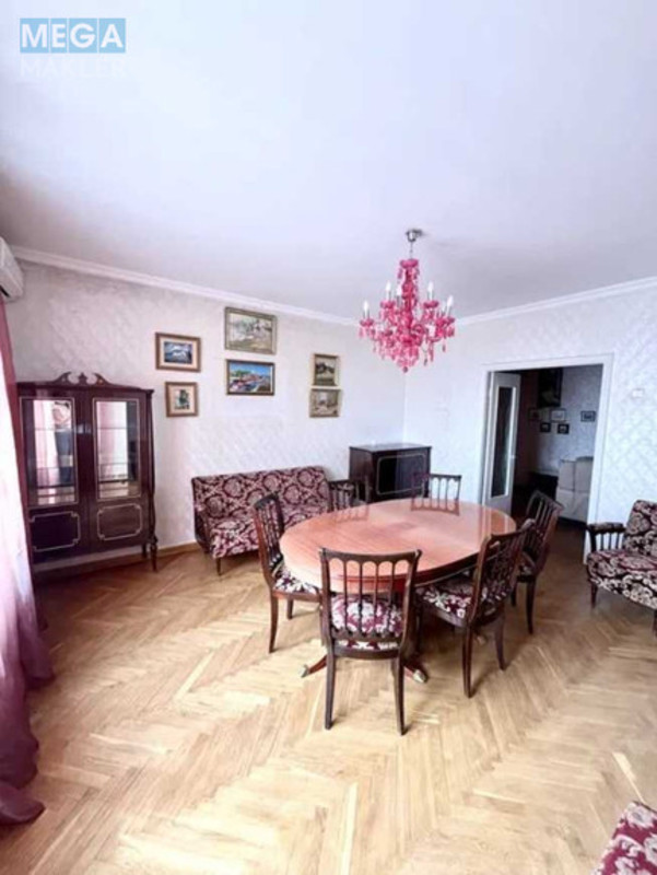 Продаж 3 кімнатної квартири (92/56/10), 9 пов. 14 пов. будинку, <a class="location-link" href="/kiev/" title="Недвижимость Київ">Київ</a>, <a class="location-link" href="/kiev/shevchenkovskij/" title="Недвижимость Шевченківський район">Шевченківський р-н</a>, Тургеневская ул., 29-33 (изображение 5)