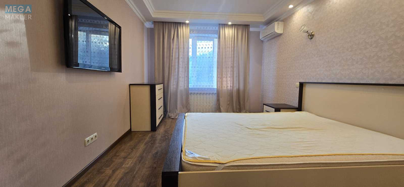 Оренда 3 кімнатної квартири, <a class="location-link" href="/kiev/" title="Недвижимость Київ">Київ</a>, <a class="location-link" href="/kiev/shevchenkovskij/" title="Недвижимость Шевченківський район">Шевченківський р-н</a>, Владимира Сальского ул., 33 (изображение 5)
