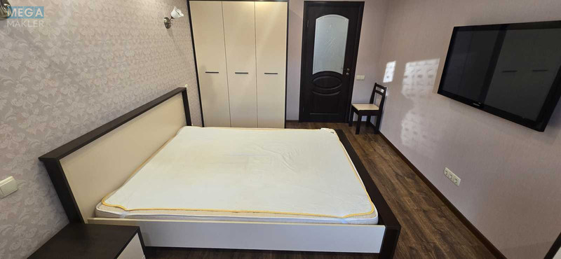 Оренда 3 кімнатної квартири, <a class="location-link" href="/kiev/" title="Недвижимость Київ">Київ</a>, <a class="location-link" href="/kiev/shevchenkovskij/" title="Недвижимость Шевченківський район">Шевченківський р-н</a>, Владимира Сальского ул., 33 (изображение 6)