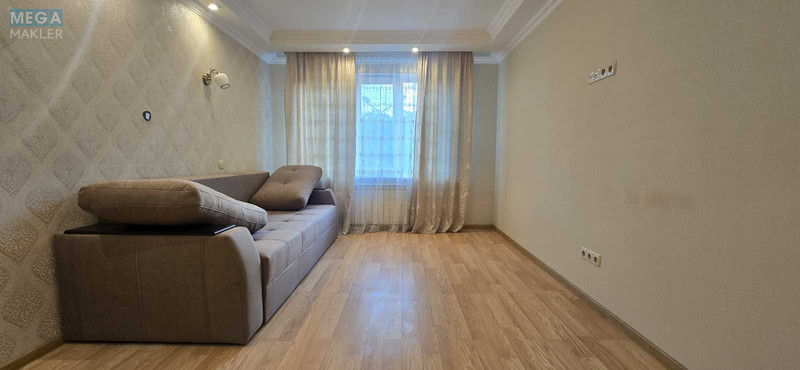 Оренда 3 кімнатної квартири, <a class="location-link" href="/kiev/" title="Недвижимость Київ">Київ</a>, <a class="location-link" href="/kiev/shevchenkovskij/" title="Недвижимость Шевченківський район">Шевченківський р-н</a>, Владимира Сальского ул., 33 (изображение 7)