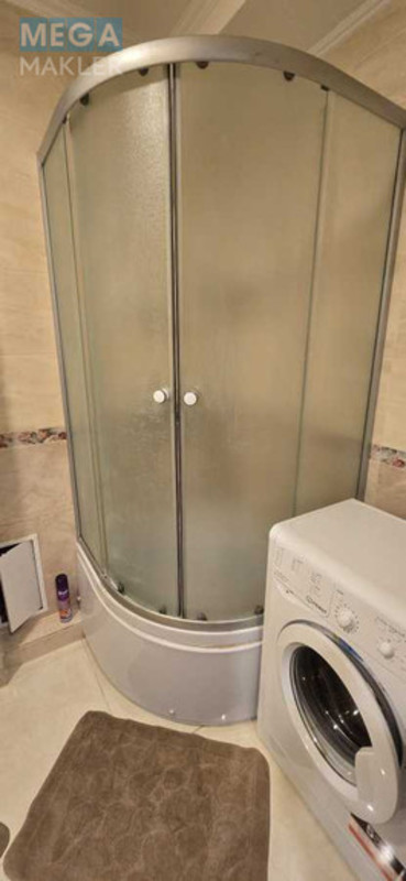 Оренда 3 кімнатної квартири, <a class="location-link" href="/kiev/" title="Недвижимость Київ">Київ</a>, <a class="location-link" href="/kiev/shevchenkovskij/" title="Недвижимость Шевченківський район">Шевченківський р-н</a>, Владимира Сальского ул., 33 (изображение 11)