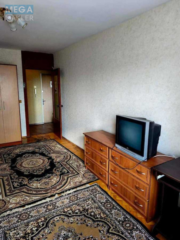 Оренда 1 кімнатної квартири, <a class="location-link" href="/kiev/" title="Недвижимость Київ">Київ</a>, <a class="location-link" href="/kiev/desnyanskij/" title="Недвижимость Деснянський район">Деснянський р-н</a>, Лесной просп., 29 (изображение 8)