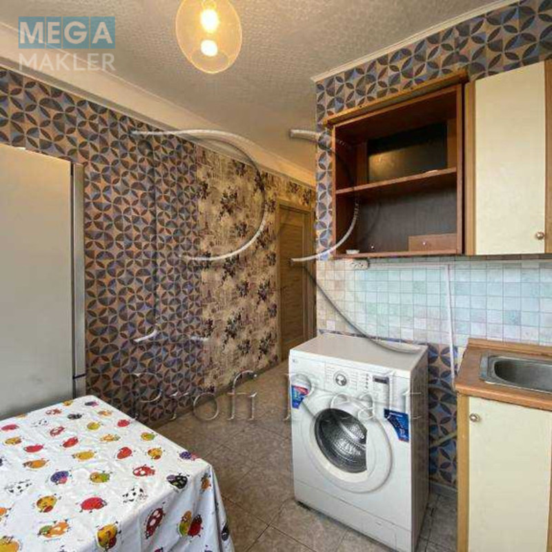 Продаж 1 кімнатної квартири (29/15/7), 5 пов. 5 пов. будинку, <a class="location-link" href="/kiev/" title="Недвижимость Київ">Київ</a>, <a class="location-link" href="/kiev/dneprovskij/" title="Недвижимость Дніпровський район">Дніпровський р-н</a>, Перова бульвар, 16Г (изображение 7)