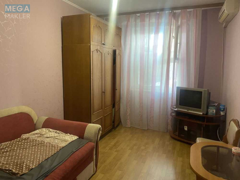 Продаж 2 кімнатної квартири (52/?/8), 6 пов. 9 пов. будинку, <a class="location-link" href="/kiev/" title="Недвижимость Київ">Київ</a>, <a class="location-link" href="/kiev/desnyanskij/" title="Недвижимость Деснянський район">Деснянський р-н</a>, Владимира Маяковского просп., 21а (изображение 2)