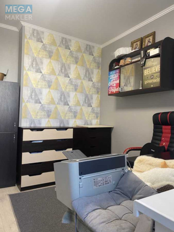 Продаж 3 кімнатної квартири (80/50/10), 9 пов. 10 пов. будинку, <a class="location-link" href="/kiev/" title="Недвижимость Київ">Київ</a>, <a class="location-link" href="/kiev/solomenskij/" title="Недвижимость Солом'янський район">Солом'янський р-н</a>, Татьяны Яблонской ул., 1 (изображение 5)