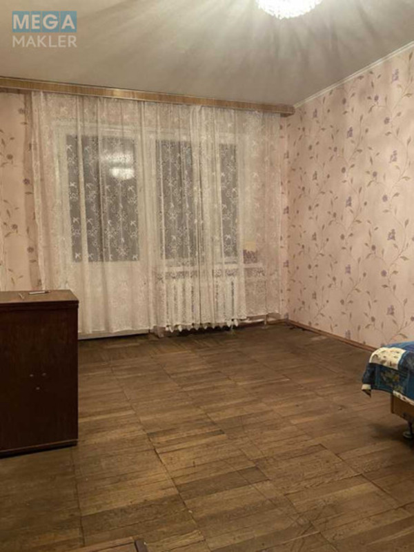 Продаж 2 кімнатної квартири (50/30/8), 3 пов. 9 пов. будинку, <a class="location-link" href="/kiev/" title="Недвижимость Київ">Київ</a>, <a class="location-link" href="/kiev/svyatoshinskij/" title="Недвижимость Святошинський район">Святошинський р-н</a>, Зодчих ул., 34 (изображение 2)