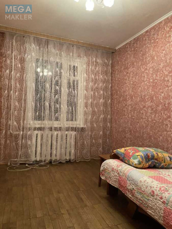 Продаж 2 кімнатної квартири (50/30/8), 3 пов. 9 пов. будинку, <a class="location-link" href="/kiev/" title="Недвижимость Київ">Київ</a>, <a class="location-link" href="/kiev/svyatoshinskij/" title="Недвижимость Святошинський район">Святошинський р-н</a>, Зодчих ул., 34 (изображение 3)