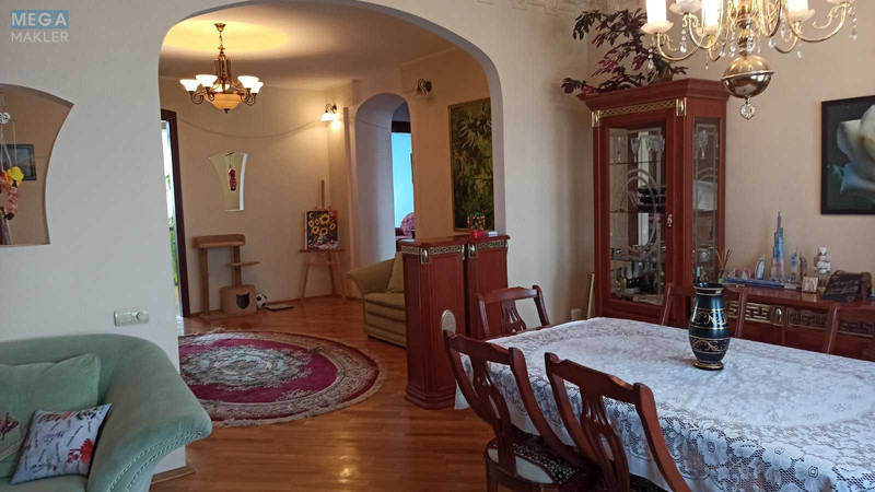 Оренда 3 кімнатної квартири, <a class="location-link" href="/kiev/" title="Недвижимость Київ">Київ</a>, <a class="location-link" href="/kiev/solomenskij/" title="Недвижимость Солом'янський район">Солом'янський р-н</a>, Боткіна вул., 4 (изображение 8)