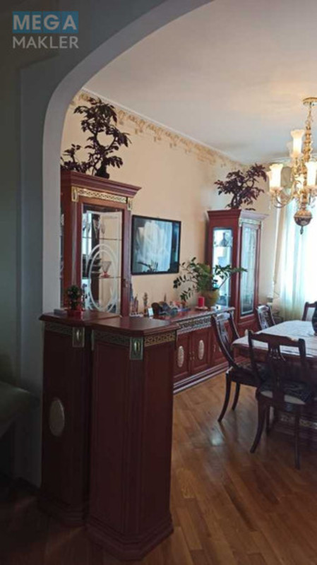 Оренда 3 кімнатної квартири, <a class="location-link" href="/kiev/" title="Недвижимость Київ">Київ</a>, <a class="location-link" href="/kiev/solomenskij/" title="Недвижимость Солом'янський район">Солом'янський р-н</a>, Боткіна вул., 4 (изображение 9)