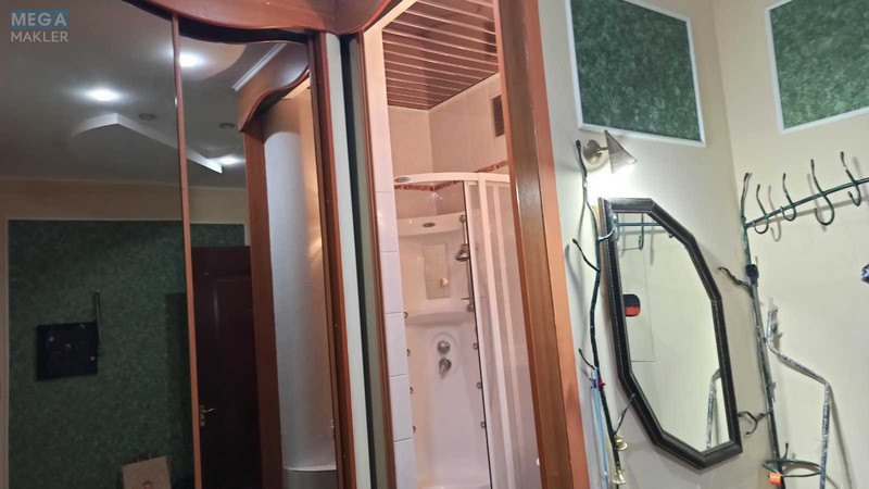 Оренда 3 кімнатної квартири, <a class="location-link" href="/kiev/" title="Недвижимость Київ">Київ</a>, <a class="location-link" href="/kiev/solomenskij/" title="Недвижимость Солом'янський район">Солом'янський р-н</a>, Боткіна вул., 4 (изображение 24)