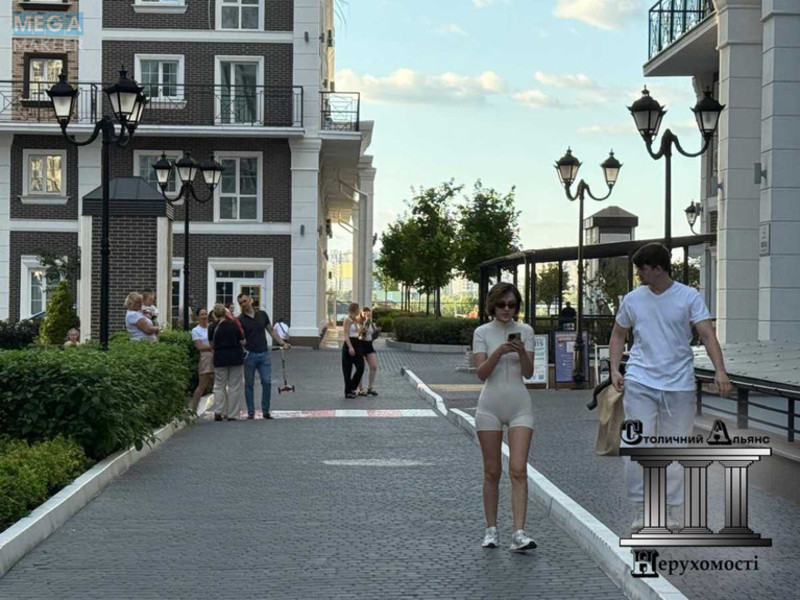 Продаж комерційної нерухомості, 87&nbsp;кв.м, под магазин, <a class="location-link" href="/kiev/" title="Недвижимость Київ">Київ</a>, <a class="location-link" href="/kiev/goloseevskij/" title="Недвижимость Голосіївський район">Голосіївський р-н</a>, Михайла Максимовича вул., 26 (изображение 8)
