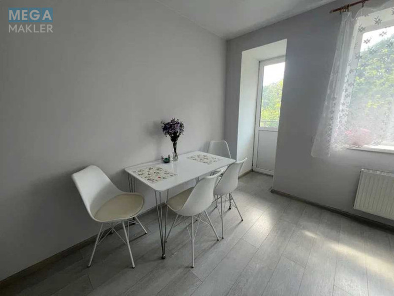 Оренда 1 кімнатної квартири, <a class="location-link" href="/kiev/" title="Недвижимость Київ">Київ</a>, <a class="location-link" href="/kiev/goloseevskij/" title="Недвижимость Голосіївський район">Голосіївський р-н</a>, Академіка Лебедєва вул., 1 (изображение 6)