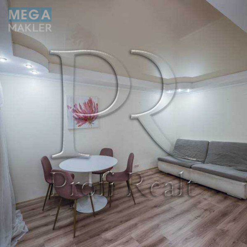 Продаж 3 кімнатної квартири (60/40/6), 2 пов. 5 пов. будинку, <a class="location-link" href="/kiev/" title="Недвижимость Київ">Київ</a>, <a class="location-link" href="/kiev/shevchenkovskij/" title="Недвижимость Шевченківський район">Шевченківський р-н</a>, Туполєва Академіка вулиця, 16Б (изображение 2)