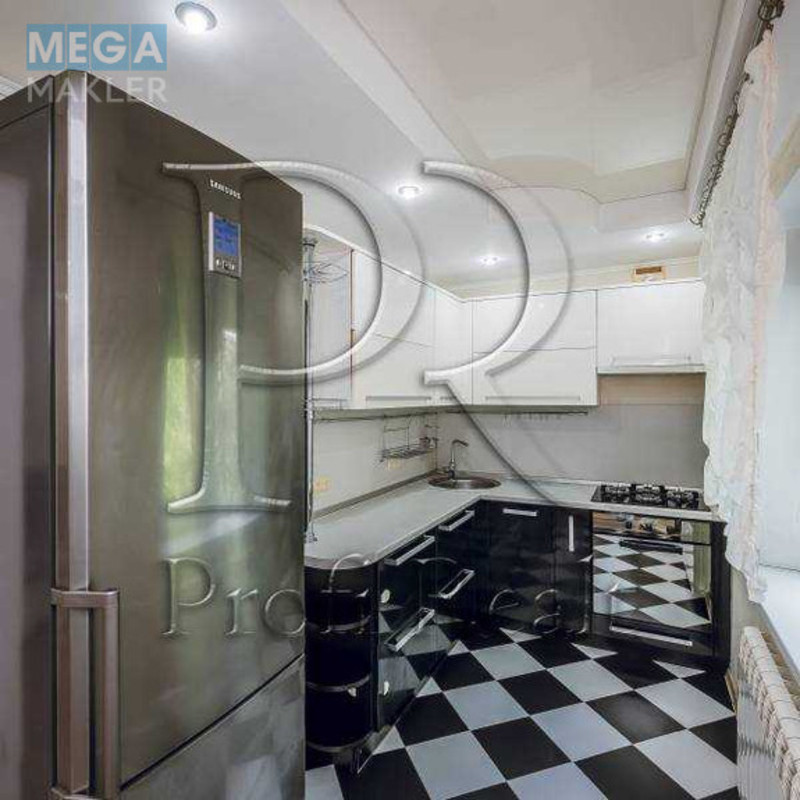 Продаж 3 кімнатної квартири (60/40/6), 2 пов. 5 пов. будинку, <a class="location-link" href="/kiev/" title="Недвижимость Київ">Київ</a>, <a class="location-link" href="/kiev/shevchenkovskij/" title="Недвижимость Шевченківський район">Шевченківський р-н</a>, Туполєва Академіка вулиця, 16Б (изображение 4)