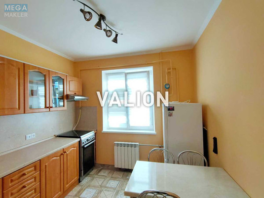 Продаж 1 кімнатної квартири (43,3/19/8), 10 пов. 10 пов. будинку, <a class="location-link" href="/kiev/" title="Недвижимость Київ">Київ</a>, <a class="location-link" href="/kiev/desnyanskij/" title="Недвижимость Деснянський район">Деснянський р-н</a>, Радунська вул., 5 (изображение 4)