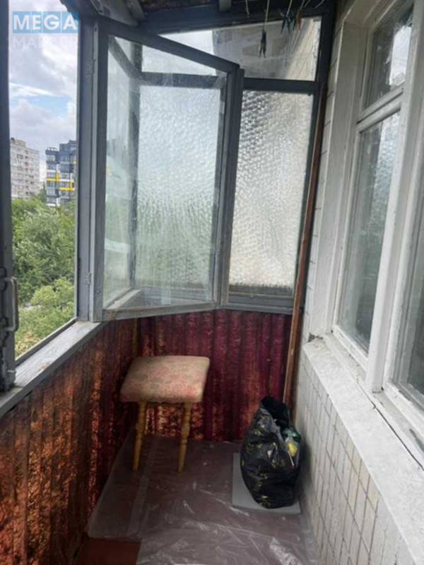 Оренда кімнати (підселення), <a class="location-link" href="/kiev/" title="Недвижимость Київ">Київ</a>, <a class="location-link" href="/kiev/dneprovskij/" title="Недвижимость Дніпровський район">Дніпровський р-н</a>, Юності вул., 9 (изображение 6)