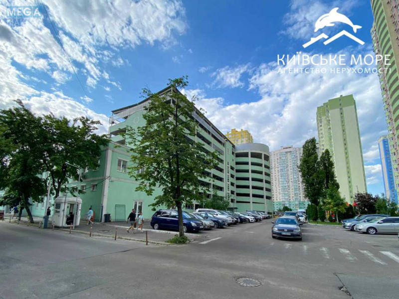 Оренда 4 кімнатні квартири, <a class="location-link" href="/kiev/" title="Недвижимость Київ">Київ</a>, <a class="location-link" href="/kiev/dneprovskij/" title="Недвижимость Дніпровський район">Дніпровський р-н</a>, Воскресенська вул., 14Б (изображение 23)