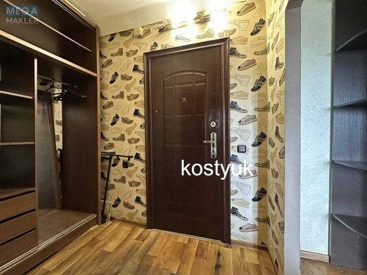 Продаж 1 кімнатної квартири (34/18/8), 9 пов. 9 пов. будинку, <a class="location-link" href="/kiev/" title="Недвижимость Київ">Київ</a>, <a class="location-link" href="/kiev/dneprovskij/" title="Недвижимость Дніпровський район">Дніпровський р-н</a>, Березняківська вул., 14 (изображение 8)