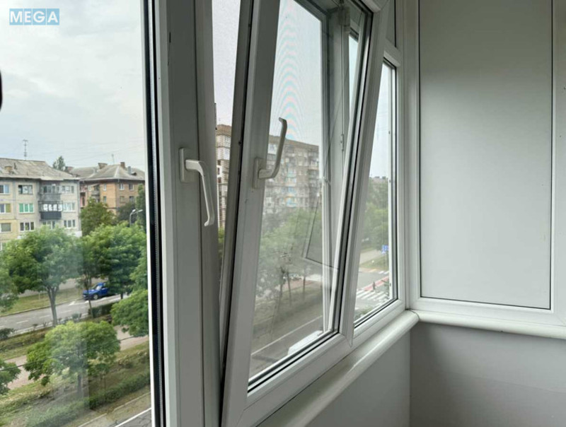 Продаж 1 кімнатної квартири (30/16/5), 4 пов. 5 пов. будинку, <a class="location-link" href="/kiev/" title="Недвижимость Київ">Київ</a>, <a class="location-link" href="/kiev/dneprovskij/" title="Недвижимость Дніпровський район">Дніпровський р-н</a>, Труда бульв., 6/14 (изображение 14)