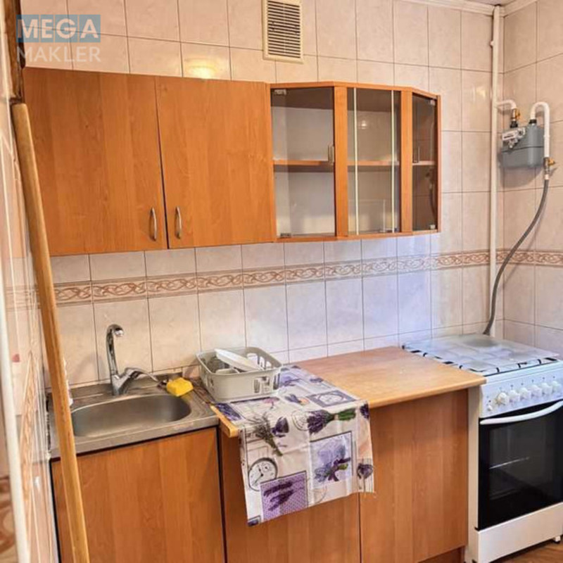 Оренда 1 кімнатної квартири, <a class="location-link" href="/odessa/" title="Недвижимость Одеса">Одеса</a>, <a class="location-link" href="/odessa/kievskij/" title="Недвижимость Київський район">Київський р-н</a>, Лабораторная, 16 (изображение 9)
