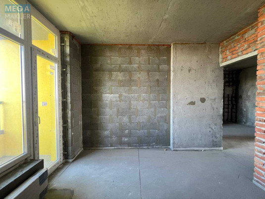 Продаж 3 кімнатної квартири (80/41/16), 8 пов. 25 пов. будинку, <a class="location-link" href="/kiev/" title="Недвижимость Київ">Київ</a>, <a class="location-link" href="/kiev/solomenskij/" title="Недвижимость Солом'янський район">Солом'янський р-н</a>, Кадетский Гай ул., 10 (изображение 3)