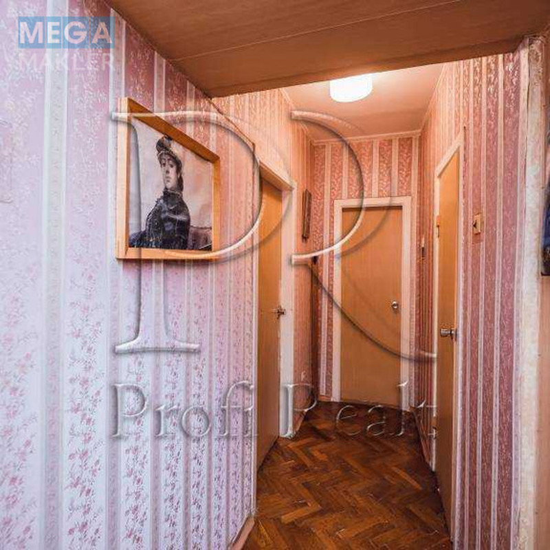 Продаж 3 кімнатної квартири (80/49/9), 10 пов. 12 пов. будинку, <a class="location-link" href="/kiev/" title="Недвижимость Київ">Київ</a>, <a class="location-link" href="/kiev/pecherskij/" title="Недвижимость Печерський район">Печерський р-н</a>, вулиця Михайла Омеляновича-Павленка, 11 (изображение 14)