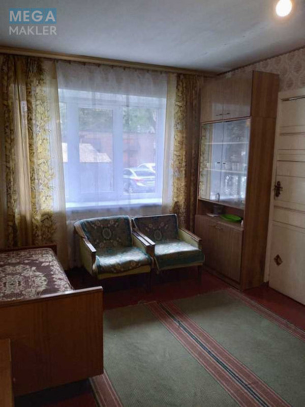 Оренда 3 кімнатної квартири, <a class="location-link" href="/kiev/" title="Недвижимость Київ">Київ</a>, <a class="location-link" href="/kiev/svyatoshinskij/" title="Недвижимость Святошинський район">Святошинський р-н</a>, Клавдиевская ул., 32/4 (изображение 8)