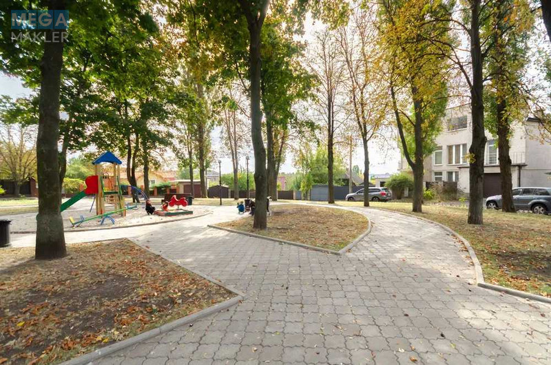 Оренда дома, <a class="location-link" href="/kiev/" title="Недвижимость Київ">Київ</a>, <a class="location-link" href="/kiev/pecherskij/" title="Недвижимость Печерський район">Печерський р-н</a>, Академика Филатова пер. (изображение 20)