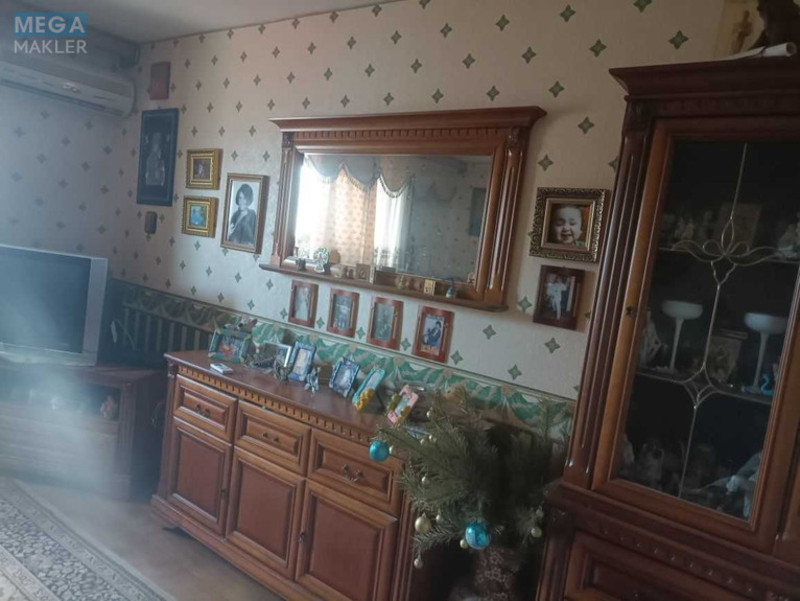 Оренда 3 кімнатної квартири, <a class="location-link" href="/odessa/" title="Недвижимость Одеса">Одеса</a>, <a class="location-link" href="/odessa/malinovskij/" title="Недвижимость Малиновський район">Малиновський р-н</a>, Генерала Петрова, 49 (изображение 3)