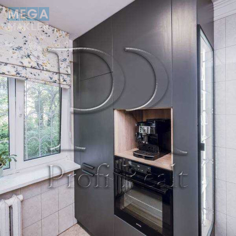 Продаж 3 кімнатної квартири (57/32/7), 1 пов. 5 пов. будинку, <a class="location-link" href="/kiev/" title="Недвижимость Київ">Київ</a>, <a class="location-link" href="/kiev/solomenskij/" title="Недвижимость Солом'янський район">Солом'янський р-н</a>, Василенка Миколи вулиця, 23 (изображение 4)