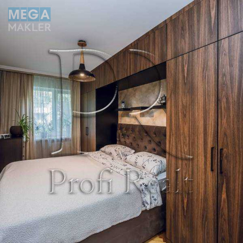 Продаж 3 кімнатної квартири (57/32/7), 1 пов. 5 пов. будинку, <a class="location-link" href="/kiev/" title="Недвижимость Київ">Київ</a>, <a class="location-link" href="/kiev/solomenskij/" title="Недвижимость Солом'янський район">Солом'янський р-н</a>, Василенка Миколи вулиця, 23 (изображение 7)