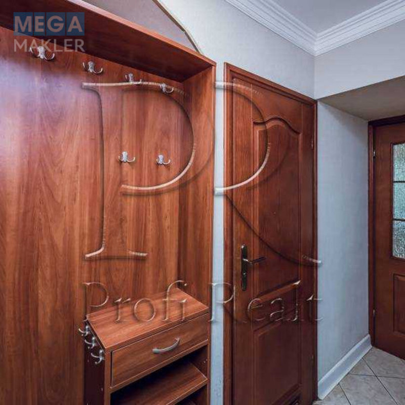 Продаж 3 кімнатної квартири (57/32/7), 1 пов. 5 пов. будинку, <a class="location-link" href="/kiev/" title="Недвижимость Київ">Київ</a>, <a class="location-link" href="/kiev/solomenskij/" title="Недвижимость Солом'янський район">Солом'янський р-н</a>, Василенка Миколи вулиця, 23 (изображение 18)