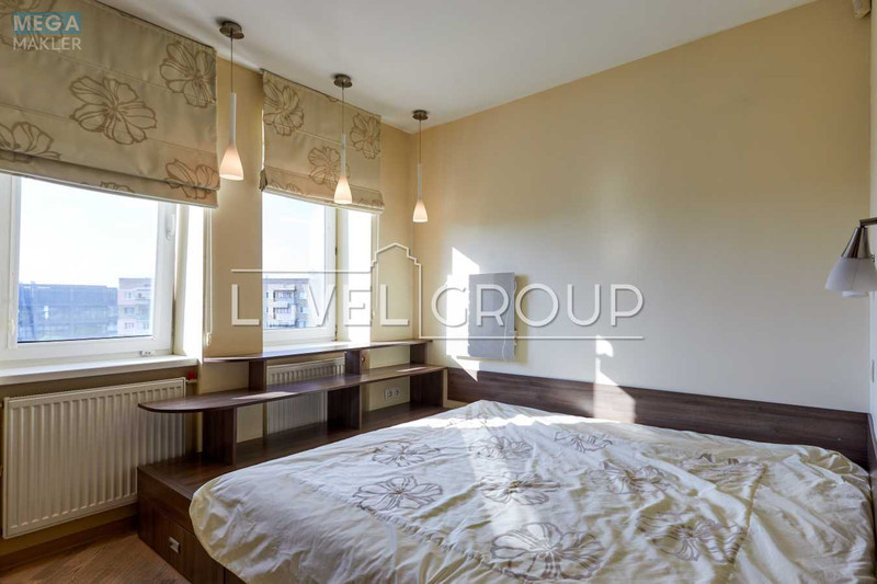 Продаж 3 кімнатної квартири (72,2/45/8), 8 пов. 8 пов. будинку, <a class="location-link" href="/kiev/" title="Недвижимость Київ">Київ</a>, <a class="location-link" href="/kiev/podolskij/" title="Недвижимость Подільський район">Подільський р-н</a>, Юрківська вул., 28 (изображение 14)